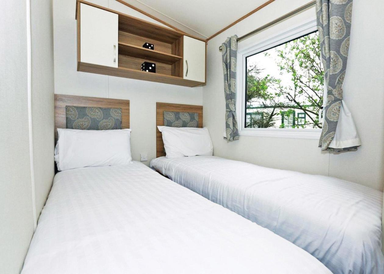 Barmouth Bay Holiday Park Llanddwywe 외부 사진